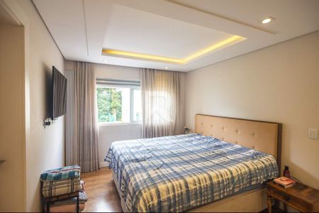 2_photo/94dcfb0c89.ea0f227da6f5dcec-ATLAS-0e9f2d60-6c38-4830-a724-9c9b1ed46af4.jpg de casa à venda com 3 quartos, 200m² em Xaxim, Curitiba