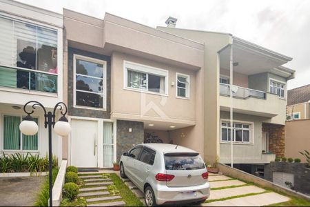 9_photo/94dcfb0c89.ea0f227da6f5dcec-ATLAS-322337b8-b5ec-4fc3-9391-c098f4f45cea.jpg de casa à venda com 3 quartos, 200m² em Xaxim, Curitiba