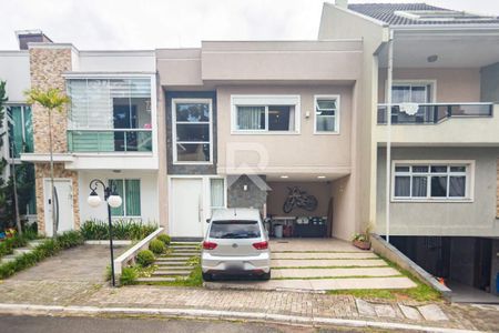 3_photo/94dcfb0c89.ea0f227da6f5dcec-ATLAS-71afd48d-0df0-4645-9407-246d1e69ffe2.jpg de casa à venda com 3 quartos, 200m² em Xaxim, Curitiba