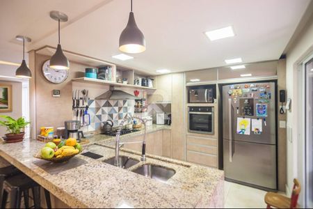 2_photo/94dcfb0c89.ea0f227da6f5dcec-ATLAS-b977bc35-b1a1-4860-a45d-9f07d113c912.jpg de casa à venda com 3 quartos, 200m² em Xaxim, Curitiba