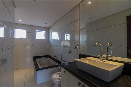 7_photo/94dcfb0cf9.e8faec82546d724f-ATLAS-14d804ea-5d6d-4db6-853b-553764e39e7b.jpg de casa para alugar com 3 quartos, 240m² em Xaxim, Curitiba