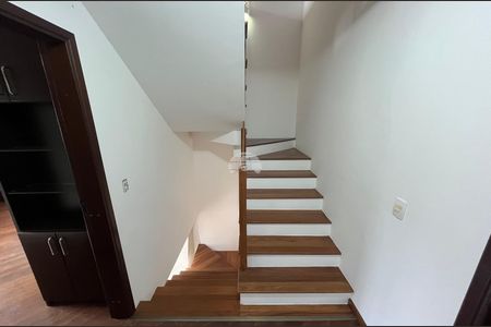 30_photo/94dcfb0cf9.e8faec82546d724f-ATLAS-4e9e44e1-78e1-4262-bf23-a36c24621432.jpg de casa para alugar com 3 quartos, 240m² em Xaxim, Curitiba