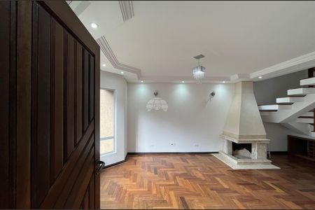 3_photo/94dcfb0cf9.e8faec82546d724f-ATLAS-8db50d17-2ae4-4273-916a-7e19d0a23e41.jpg de casa para alugar com 3 quartos, 240m² em Xaxim, Curitiba