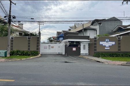 2_photo/94dcfb0cf9.e8faec82546d724f-ATLAS-a0dc021d-5691-4ba7-9558-ea3b1c1ba67d.jpg de casa para alugar com 3 quartos, 240m² em Xaxim, Curitiba