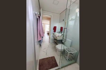 11_photo/94dcfb0d0b.7e2ea02b9085bf9d-ATLAS-2f8a5fdb-4953-439e-b590-72ab5228bcb2.jpg de casa à venda com 4 quartos, 312m² em Xaxim, Curitiba