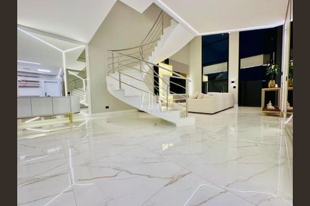 4_photo/94dcfb0d3f.ead381bccf4bf452-ATLAS-763c8812-31ea-452d-94cc-e48437c92853.jpg de casa à venda com 4 quartos, 346m² em Xaxim, Curitiba