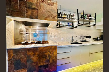 9_photo/94dcfb0d3f.ead381bccf4bf452-ATLAS-88d7e37e-2c7f-4551-b84c-7cc941acc6ff.jpg de casa à venda com 4 quartos, 346m² em Xaxim, Curitiba