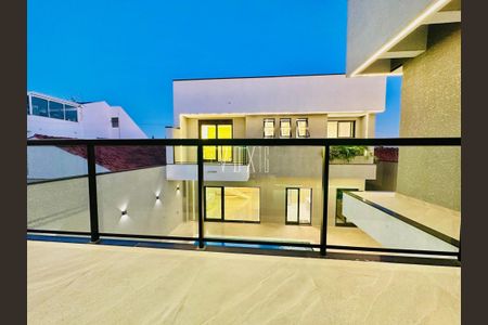 6_photo/94dcfb0d3f.ead381bccf4bf452-ATLAS-95adfa3d-8acb-4370-a6a1-48400ef42a3f.jpg de casa à venda com 4 quartos, 346m² em Xaxim, Curitiba