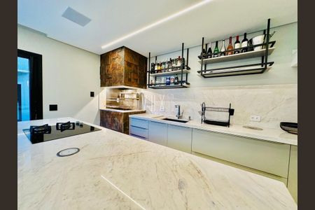 10_photo/94dcfb0d3f.ead381bccf4bf452-ATLAS-a7c1b353-0ed1-49a4-9ff3-21eee430ada2.jpg de casa à venda com 4 quartos, 346m² em Xaxim, Curitiba