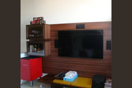 8_photo/94dcfb0d45.79518a11401aeb31-ATLAS-d687a9f4-016a-419f-8aee-6309d1b8babd.jpg de casa de condomínio à venda com 3 quartos, 150m² em Xaxim, Curitiba