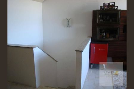 8_photo/94dcfb0d45.f07d3ebcfc757d18-ATLAS-915d3bc0-4f58-4f93-b7d6-b7afd4a665e2.jpg de casa à venda com 3 quartos, 150m² em Xaxim, Curitiba