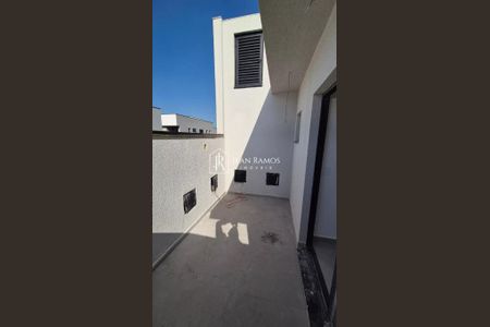 2_photo/94dcfb0d9f.e5c1dbf3952ec410-ATLAS-2a7880d9-c4a5-44e4-8cb2-62a01ca18b8f.jpg de casa à venda com 3 quartos, 150m² em Xaxim, Curitiba