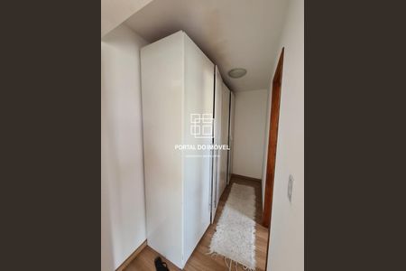 5_photo/94dcfb0eb1.05acccb2dbb53537-ATLAS-0faa9ff5-5297-4e72-8816-bb6904fa2d9f.jpg de casa à venda com 3 quartos, 174m² em Xaxim, Curitiba