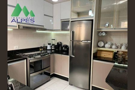 42_photo/94dcfb0edd.ec45c5915be217bb-ATLAS-bfce9b62-e16b-4d7c-91ae-6c442f80afbd.jpg de casa à venda com 3 quartos, 98m² em Xaxim, Curitiba