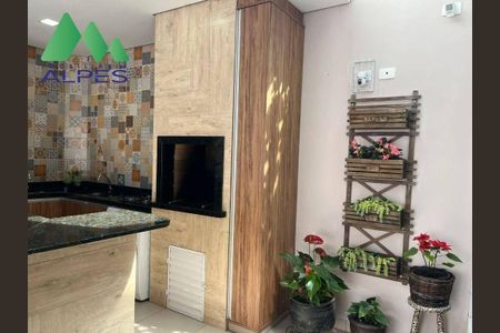 6_photo/94dcfb0edd.ec45c5915be217bb-ATLAS-e5e3e60e-a085-494a-abf6-6aa251a5ddfa.jpg de casa à venda com 3 quartos, 98m² em Xaxim, Curitiba