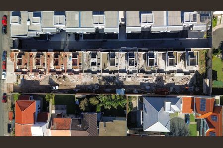 4_photo/94dcfb10ad.297a74044b50ef1f-ATLAS-3d5742eb-e4cb-4dfa-824b-214a7742b961.jpg de casa à venda com 4 quartos, 182m² em Xaxim, Curitiba