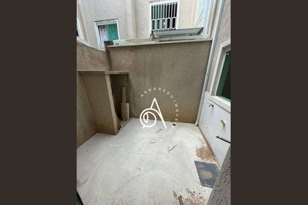 3_photo/94dcfb113b.a9ad82c0a29b9a19-ATLAS-25eab033-6daf-4261-b8c4-17d2b2b46727.jpg de casa à venda com 4 quartos, 135m² em Xaxim, Curitiba