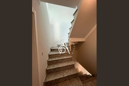 3_photo/94dcfb113b.a9ad82c0a29b9a19-ATLAS-26a9114e-d7cd-4e14-9c82-43214caa5661.jpg de casa à venda com 4 quartos, 135m² em Xaxim, Curitiba