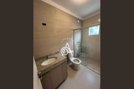 6_photo/94dcfb113b.a9ad82c0a29b9a19-ATLAS-43da8439-ebcc-494d-8acc-9e0400ffbdff.jpg de casa à venda com 4 quartos, 135m² em Xaxim, Curitiba