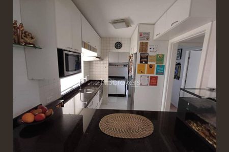 2_photo/94dcfb1175.6dfa7df42f97e2cb-ATLAS-b8f16ee2-b4e0-4c54-bcd3-72d6f09c1d31.jpg de apartamento à venda com 3 quartos, 73m² em Boqueirão, Curitiba