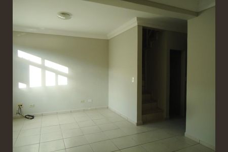 4_photo/94dcfb1247.4d21696e34f451c0-ATLAS-e63fb56f-8971-4b7e-9ce1-a1439e6d015d.jpg de casa para alugar com 3 quartos, 100m² em Xaxim, Curitiba