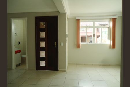 6_photo/94dcfb1247.979bf97bdc0cd2b9-ATLAS-66f33999-d06e-41c4-9b0e-a9ff0c342f09.jpg de casa para alugar com 3 quartos, 100m² em Xaxim, Curitiba