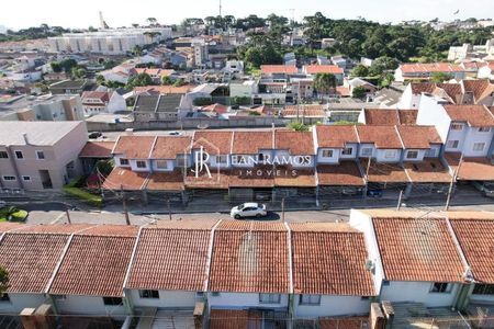 3_photo/94dcfb124d.32a8019b0364636a-ATLAS-420a2ce1-da87-4dfb-aa61-53f9ad95e40e.jpg de casa à venda com 3 quartos, 115m² em Xaxim, Curitiba