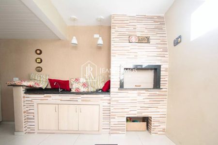 47_photo/94dcfb124d.32a8019b0364636a-ATLAS-e544eb32-0afa-431a-856b-aa96ebb8f0d0.jpg de casa à venda com 3 quartos, 115m² em Xaxim, Curitiba