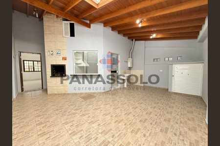 12_photo/94dcfb124f.9123c568bd58cdfc-ATLAS-5cd3bab0-fe10-43fd-a1f6-55643acdaa88.jpg de casa à venda com 4 quartos, 175m² em Xaxim, Curitiba