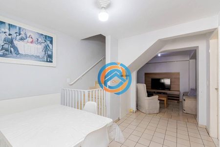 12_photo/94dcfb125b.3ff9fcb348647828-ATLAS-485c2bea-2e26-4491-a2ba-9ca235f2116a.jpg de casa à venda com 4 quartos, 198m² em Xaxim, Curitiba