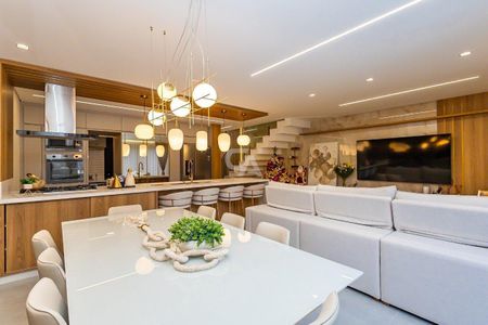 11_photo/94dcfb125b.4b1992a7ab35c141-ATLAS-2d0975c7-59c9-4cc3-b886-e35b619f485a.jpg de casa à venda com 0 quarto, 156m² em Xaxim, Curitiba