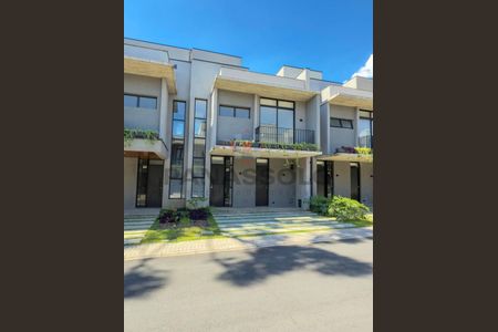 38_photo/94dcfb125b.4e2d13f05758f452-ATLAS-e0b8313a-e831-4dbe-8ea7-0ca769d706cf.jpg de casa à venda com 3 quartos, 153m² em Xaxim, Curitiba