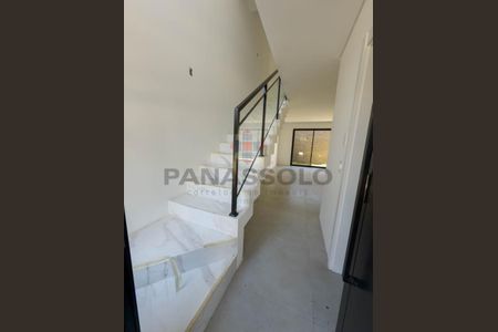 12_photo/94dcfb125b.4e2d13f05758f452-ATLAS-f3fe1e04-5cd7-4296-8b5f-30ad9fc5fcd1.jpg de casa à venda com 3 quartos, 153m² em Xaxim, Curitiba