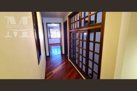 7_photo/94dcfb130b.82be18ad98973cde-ATLAS-184e5756-26f1-4e02-afd2-dcb9736e52e2.jpg de casa à venda com 4 quartos, 218m² em Xaxim, Curitiba