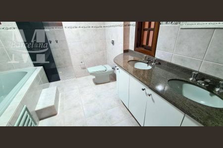 8_photo/94dcfb130b.82be18ad98973cde-ATLAS-21878529-1eb4-4fc7-a4e2-03ac5632b9cc.jpg de casa à venda com 4 quartos, 218m² em Xaxim, Curitiba