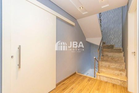 28_photo/94dcfb1313.1c30879e3ee593f9-ATLAS-477403f9-88aa-4fbd-b82e-7e4dfc1795c8.jpg de casa à venda com 0 quarto, 297m² em Xaxim, Curitiba