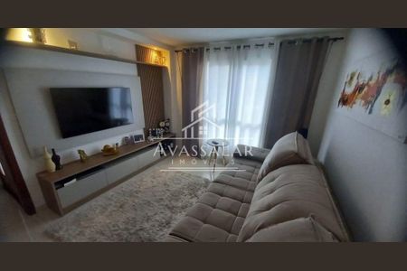 6_photo/94dcfb13e5.a64aef6598c47c00-ATLAS-c51de1ca-a924-40ea-b986-c356f0d4ad0f.jpg de casa de condomínio à venda com 3 quartos, 220m² em Xaxim, Curitiba