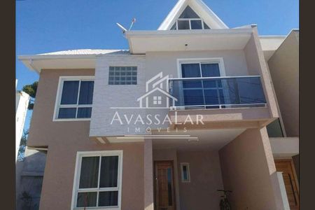 4_photo/94dcfb13e5.a64aef6598c47c00-ATLAS-e15648b5-0925-4f56-a6c3-c9e2d2d0f987.jpg de casa de condomínio à venda com 3 quartos, 220m² em Xaxim, Curitiba