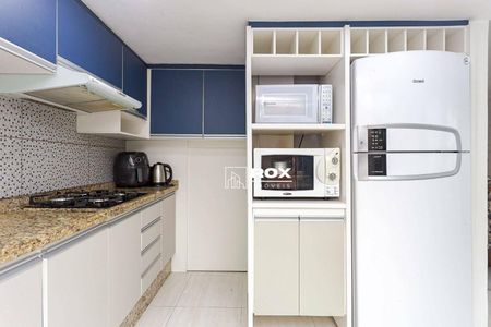 6_photo/94dcfb13ed.59e2a8b39dc3b007-ATLAS-3acda3f7-64c3-4937-acc4-b9500a700779.jpg de casa à venda com 3 quartos, 110m² em Xaxim, Curitiba