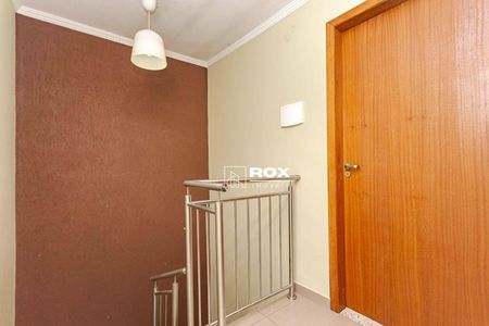 8_photo/94dcfb13ed.59e2a8b39dc3b007-ATLAS-636fa6c9-ffef-4663-83f7-17c8e75b2ff5.jpg de casa à venda com 3 quartos, 110m² em Xaxim, Curitiba