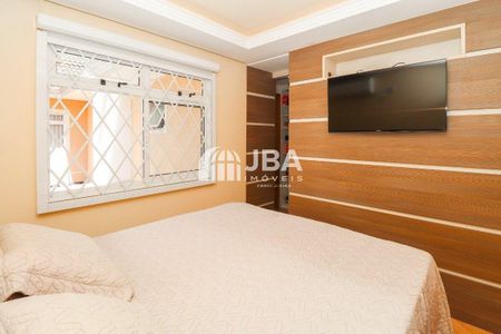 34_photo/94dcfb14ab.275fe3fcda77567d-ATLAS-51edf309-931b-424a-b57a-c932edf2e8cc.jpg de casa à venda com 0 quarto, 151m² em Xaxim, Curitiba