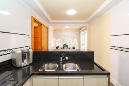 16_photo/94dcfb14ab.275fe3fcda77567d-ATLAS-a0bf107d-e542-4165-85e4-b74244412ffa.jpg de casa à venda com 0 quarto, 151m² em Xaxim, Curitiba