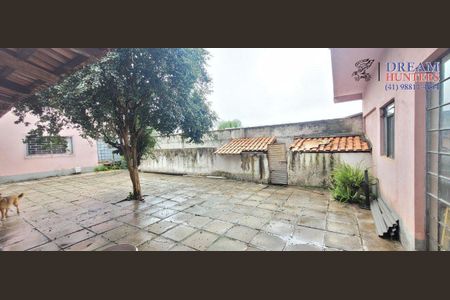 11_photo/94dcfb1577.f57be48fad3c3dec-ATLAS-c2703f34-e8ee-4ef4-b9ed-6d9075eee822.jpg de casa à venda com 3 quartos, 191m² em Xaxim, Curitiba