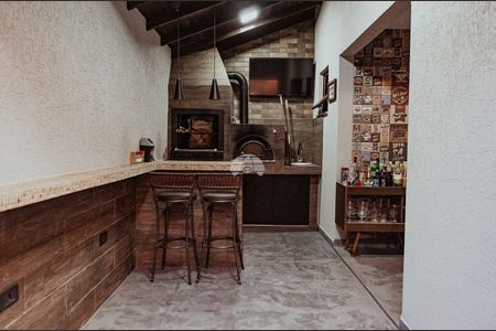 2_photo/94dcfb157d.ee31d1fd9df23408-ATLAS-00de959c-251c-4e7f-8f3b-3fbe39583f10.jpg de casa à venda com 3 quartos, 110m² em Xaxim, Curitiba