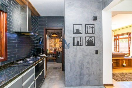 9_photo/94dcfb157d.ee31d1fd9df23408-ATLAS-b2678f8a-b9e0-4986-a3e2-cdfca57e325f.jpg de casa à venda com 3 quartos, 95m² em Xaxim, Curitiba