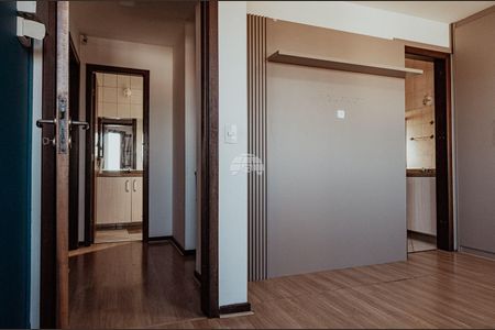 5_photo/94dcfb157d.ee31d1fd9df23408-ATLAS-cead0ddb-076f-4396-8e30-20e749a6f1a9.jpg de casa à venda com 3 quartos, 110m² em Xaxim, Curitiba