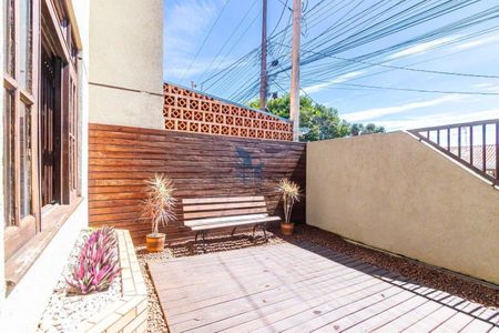 27_photo/94dcfb157d.ee31d1fd9df23408-ATLAS-ef7cd961-1d1b-48c5-a90d-9186f4fc29f6.jpg de casa à venda com 3 quartos, 95m² em Xaxim, Curitiba