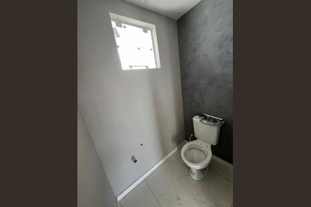 2_photo/94dcfb160b.dd6c35cf14466a7e-ATLAS-1b9e6675-0ef0-4414-928d-ada4667ed35e.jpg de casa à venda com 3 quartos, 148m² em Xaxim, Curitiba