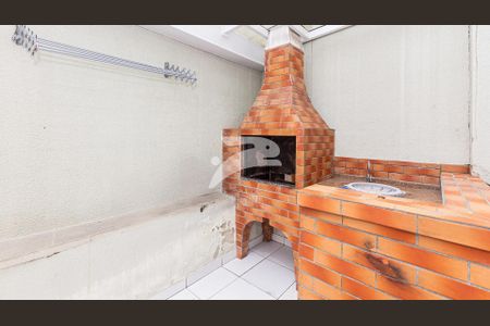 3_photo/94dcfb1665.01a9ca9d7b8dc071-ATLAS-1f87f450-2c09-479b-b16f-2d4ab60b5f06.jpg de casa à venda com 3 quartos, 99m² em Xaxim, Curitiba