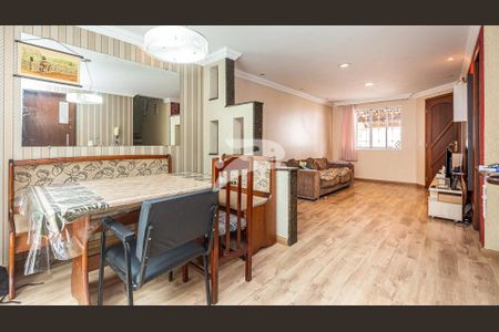 8_photo/94dcfb1665.01a9ca9d7b8dc071-ATLAS-4954d982-e996-4872-ba03-ad6132f58e71.jpg de casa à venda com 3 quartos, 99m² em Xaxim, Curitiba